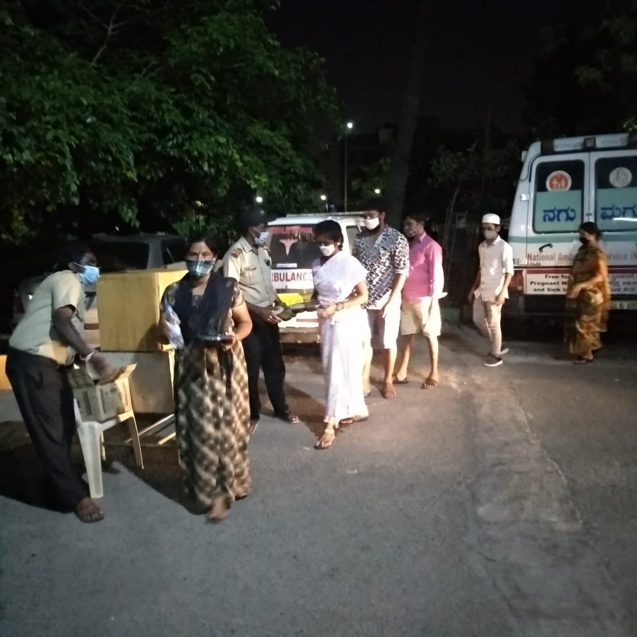 Night Meals Near the Ambulances